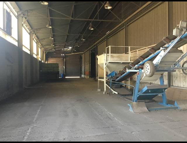 7,595M² WAREHOUSE FOR SALE IN WADEVILLE